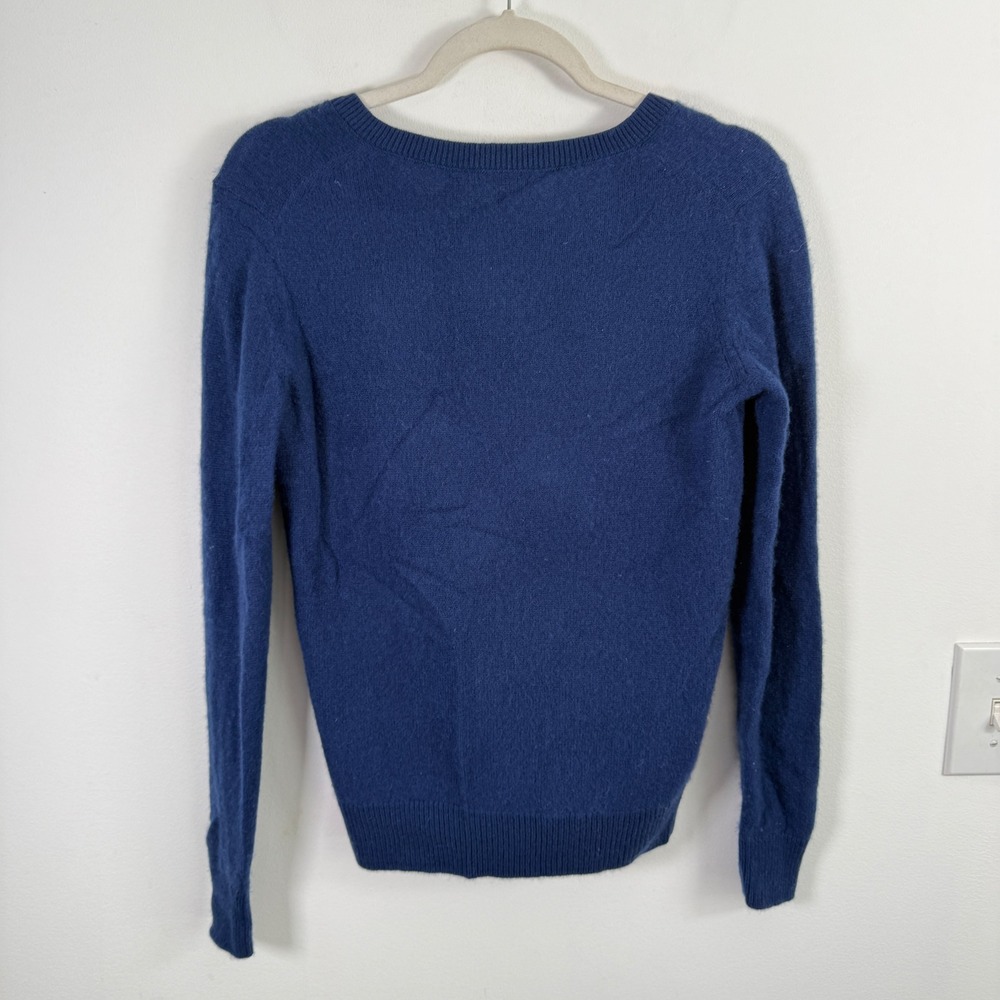 Theory V-Neck Feather Cashmere Sweater Blue Capsule Quiet Luxury Womens Medium - Picture 7 of 10